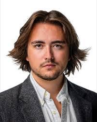 Micah Blue's Instagram, Twitter & Facebook