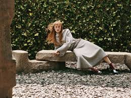 We use cookies on our website to give you the best service possible. 17 Cozy Knit Dresses For Home And The Office Vogue