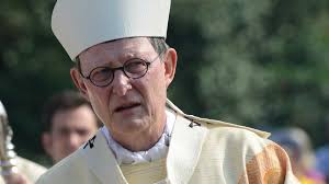 Den kölner kardinal rainer maria woelki entlastet das neue gutachten hingegen. Missbrauch Kardinal Woelki Predigt Schweigend Vor Bischofen Kirche Leben