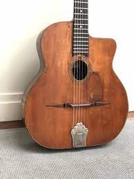 We have had this beautiful and rare favino guitar here in our personal collection for over thirty years, and it is now. Sold Jacques Favino 1960 Gypsy Modele 10 Leon Guitars