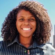 Amber Handy's Instagram, Twitter & Facebook