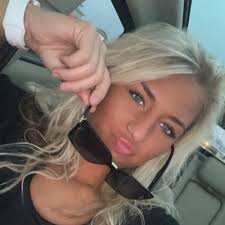 Savannah Dailey's Instagram, Twitter & Facebook