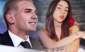 Nicki Nicole se sacó una foto con Messi y le mandó un mensaje a Antonela  Roccuzzo