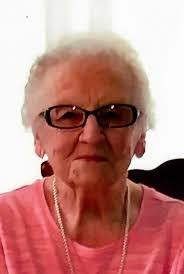 Mary Minick's Instagram, Twitter & Facebook