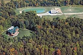 But unless you want to live and die by the bus schedule or hope the ride shares are fast and frequent, your best bet is having your own set of wheels. Golden Bear Lodge Ohio Updated 2021 Tripadvisor Cleveland Vacation Rental