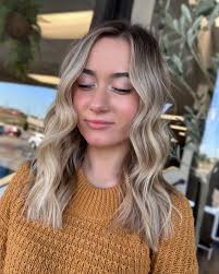 Kelsey Wheeler (@beaut.iflyyoubykelsey) · Instagram photos and Reels