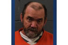 Je ne vais pas mentir, je l'ai fait, mec » : un père de famille abat sa  fille de 18 ans