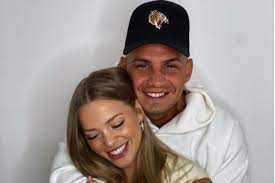Für den sänger wird es nach der trennung von ex sarah lombardi (27) zeit für etwas eigenes. Pietro Lombardi Gemeinsames Haus Mit Laura Maria Gala De