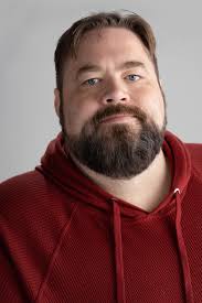 Chris Cyr's Instagram, Twitter & Facebook