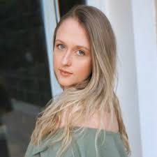 glenna hovsepian (@glennahovsepian)