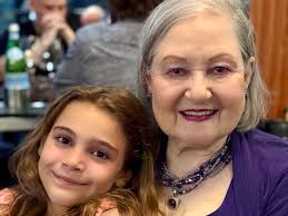 Anoche comenzamos a celebrar los 60 de Jorge. Primero unos traguitos en  @eterlounge para disfrutar de una hermosa vista de Miramar y luego cruzamos  la calle para comernos alguito en @bartolomiramar Nunca