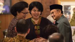 Hasil gambar untuk palestina habibie