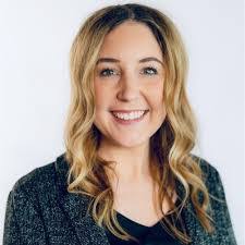 Ivy Pope's Instagram, Twitter & Facebook