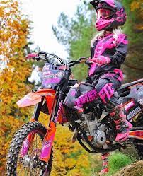 Lugar De Mulher E Na Cozinha E Na Lavanderia E Em Casa E Na Rua E Na Boleia E Lugar De Mulher E Aonde El Meninas Motocross Garotas De Moto Garota Ideal para crianças acima de 3 anos. meninas motocross garotas de moto