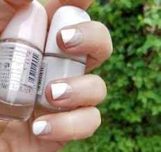 Természetes körömápolás japán manikűr nőknek avon szépségtippek. Francia Kormok Kis Csavarral Topsmink Beauty Blog Sminkek Lepesrol Lepesre Sminktippek Es Trukkok Topsmink Beauty Blog