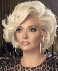 Elissa Pierce (letlisadoit1)