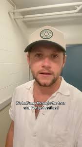 Here’s a look behind the scenes of #TheShowLiveOnTour stage. More parts  coming soon !