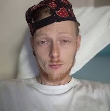 Looking for a DayZ server with infinite sprint, full cars and trucks, and  base building