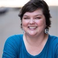 Elizabeth Wurm's Instagram, Twitter & Facebook