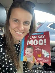 Lori Silverberg's Instagram, Twitter & Facebook