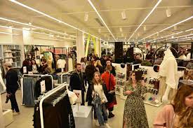 Daca faceti clic pe orice punct de vanzare, accesati detaliile magazinului pentru a. Mount Bank Delicios Certa Topshop Magazin Haine Spencercountyoctoberfest Com