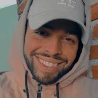 200+ perfiles de «Wetzel»