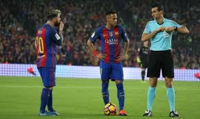 « une nouvelle aventure tous les cinq ». Mercato Psg Lionel Messi Prend Position Dans Le Dossier Neymar