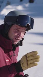 Von den Besten lernen: Skifahren mit Olympiasieger @benjamin_raich im  Herzen von #tirol. ⛷️🏔️, ., Videoshooting für @visittirol ❄️, ., Kamera  @albertflorian.at , ., #visittirol #skiing #visitaustria ...