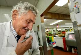 Stasny's Food Market fire kills 1 in St. Paul