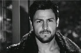 have a Christmas gift for who text me DONE........jddj