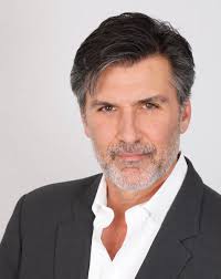 Donna McKenna (@DonnaMckenna_CD)