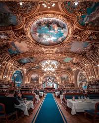 Pour toute demande de renseignements, contact par email : Paris Je T Aime On Twitter The Beautiful Restaurant Le Train Bleu Located Inside The Gare De Lyon Will Make You Want To Stare At The Ceiling Throughout The Entire Meal Bon