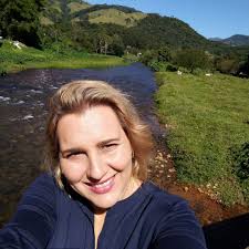 Fernanda Hart Consultoria de beleza