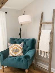 Fixer Upper Cottage Charmer With A Fun Eclectic Vibe Farm House Living Room Home Decor Living Room Decor