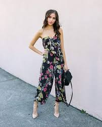 Des looks de mariée et d'invitée à un mariage et des propositions pour le 2019! Tenue Mariage Printemps Idees Stylees Pour Femmes Et Hommes