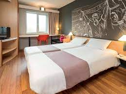 The fort de boncelles is one of twelve forts built as part of the fortifications of liège in the late 19th century in belgium. Ibis Liege Seraing 65 7 0 Prices Hotel Reviews Boncelles Belgium Tripadvisor