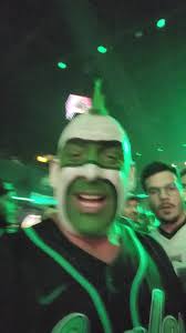 THE PARTY IS IN SAO PAULO FOR THE BIRDS!!! LOOK AT ALL THE BRAZILIANS...