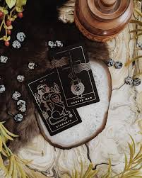 Black And Gold Tarot Deck Golden Thread Tarot Deck Unique Tarot Decks Tarot Cards For Beginners Golden Thread Tarot