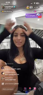 Eddie 💫 on X: @Konvy Bro your fucking aunt is with the Island Boys there  on tik tok live and they finna make content t.coqa1vdeQNCc  X