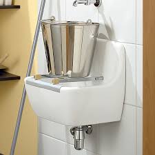 Ein badezimmer wäre kein richtiges badezimmer ohne waschbecken und wasserhahn. Arbeitstiere Aussenarmaturen Ausgussbecken Co