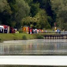 So gut das training läuft, so gut und viel schlafe ich irgendwie im moment auch. Rhein Schlauchboot Drama Leiche Von Vierjahriger Entdeckt Welt