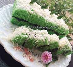 Misalnya pastikan bahwa kukusan sudah cukup panas ketika adonan bolu kukus dimasukkan. Resep Bolu Kukus Pandan Sprite Sederhana Tanpa Mixer