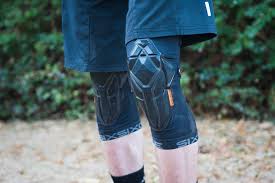 661 Recon Knee Pads Review Pinkbike