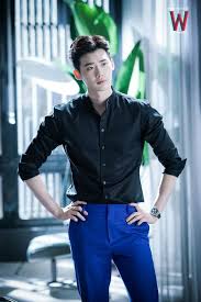 Father, mother, one younger brother and one younger sister. Production Of W Two Worlds Promises Episodes 7 8 Will Be Packed With Excitement And Narrative Goodness Lee Jong Suk Lee Jong Lee Jong Suk Cute