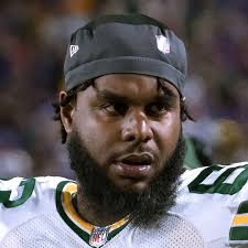 Rasheed Walker Is Forcing His Way Into the Offensive Line Fray