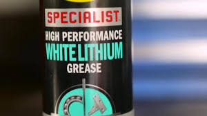 This is the article where you will find everything about the best gun cleaning terrible smelling oil the spray stops working often is not best for all metal types. Wd 40 Specialist 300g High Performance White Lithium Grease