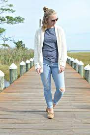 Adorable Beachy Fall Outfits That You Can Rock In This Unseasonably Hot Weather Trendy Outfits Winter Hot Day Outfit Outfits