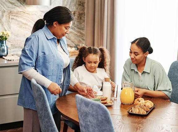 Navigating Relationships with Parents and Step-Parents | The Everymom
