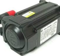 NEW ALLEN BRADLEY MPL-B430P-MJ72AA INVERTER DUTY AC SERVO MOTOR  MPLB430PMJ72AA