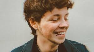 Daniel Elliot's Instagram, Twitter & Facebook